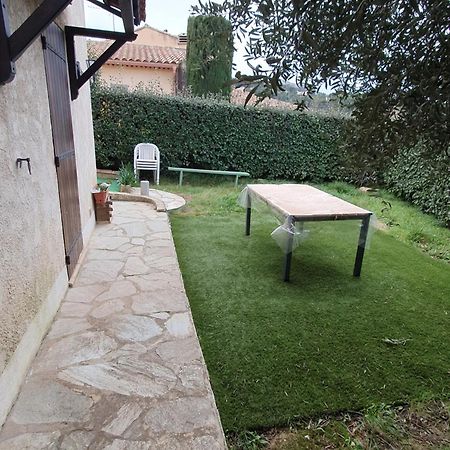 Appartement T2 Bas De Villa Avec Jardinet Au Calme Proche Mer La Seyne-sur-Mer Εξωτερικό φωτογραφία