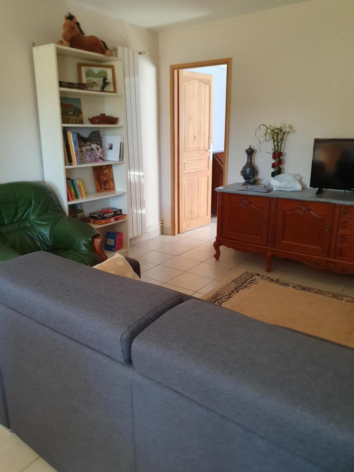 Appartement T2 Bas De Villa Avec Jardinet Au Calme Proche Mer La Seyne-sur-Mer Εξωτερικό φωτογραφία