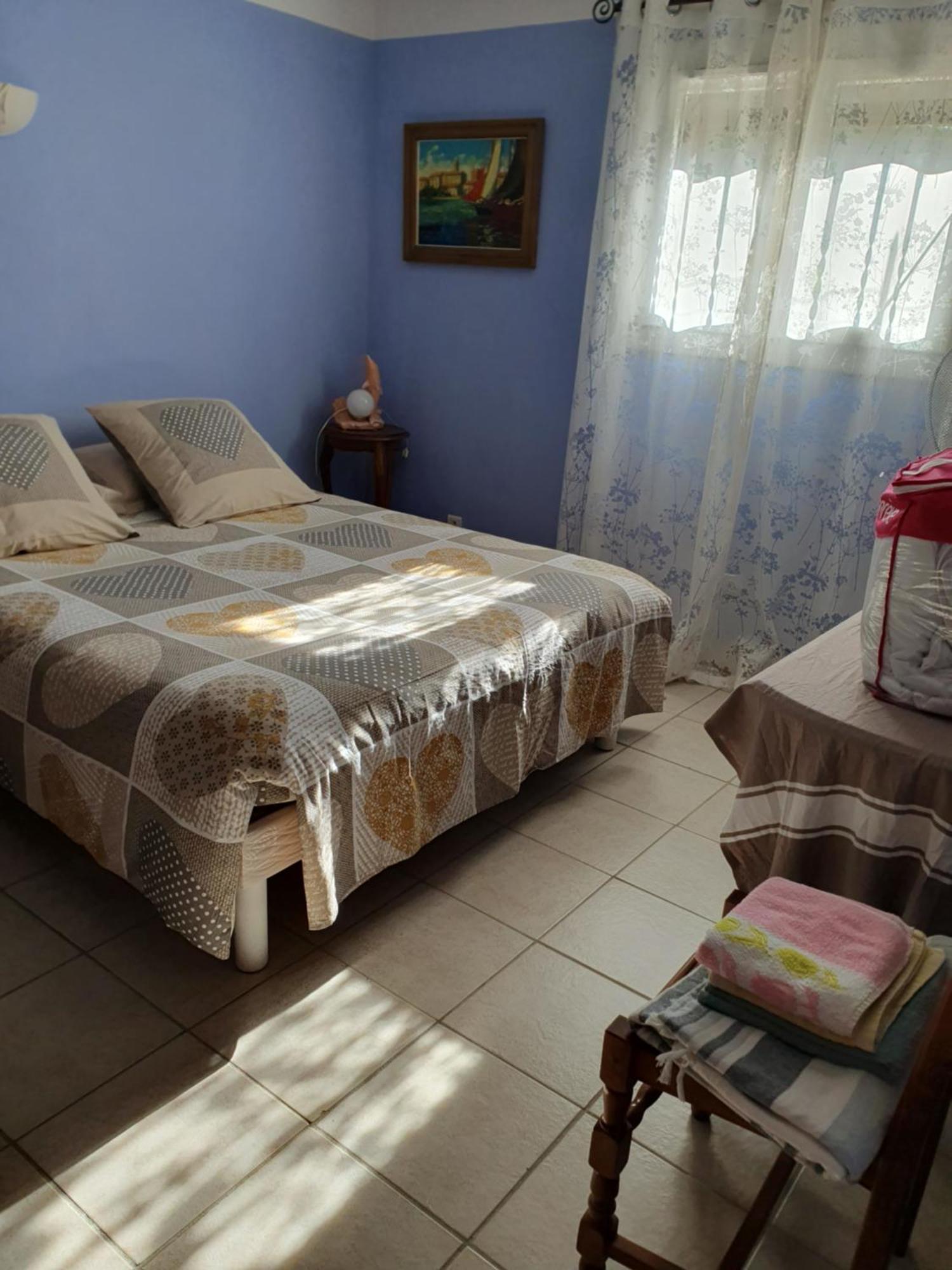 Appartement T2 Bas De Villa Avec Jardinet Au Calme Proche Mer La Seyne-sur-Mer Εξωτερικό φωτογραφία